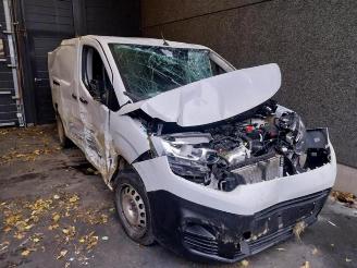 Vrakbiler auto Citroën Berlingo Berlingo, Van, 2018 1.5 BlueHDi 100 2024/2