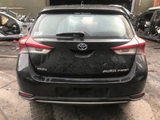 Toyota Auris Auris (E18), Hatchback 5-drs, 2012 / 2019 1.8 16V Hybrid picture 4