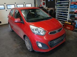 Coche siniestrado Kia Picanto Picanto (TA), Hatchback, 2011 / 2017 1.0 12V 2012/10