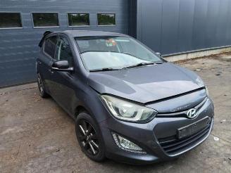 Vrakbiler auto Hyundai I-20 i20, Hatchback, 2008 / 2015 1.2i 16V 2014/1