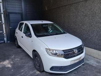 Salvage car Dacia Sandero Sandero II, Hatchback, 2012 1.0 Sce 75 12V 2019/11