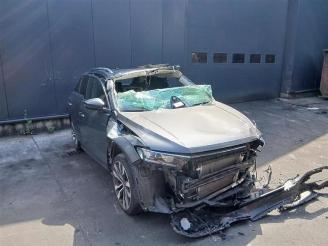 Vrakbiler auto Volkswagen T-Roc T-Roc, SUV, 2017 1.5 TSI Evo BMT 16V 2021/6