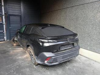 Peugeot 408 408, Liftback, 2022 1.6 16V HYbrid 180 picture 1