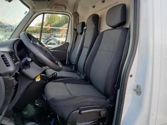 Renault Master Master III (EV/HV/UV/VA/VB/VD/VF/VG/VJ), Chassis-Cabine, 2010 2.3 dCi 145 16V FWD picture 19