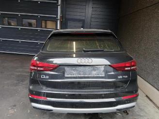 Audi Q3 Q3 (F3B), SUV, 2018 2.0 35 TDI 16V picture 2