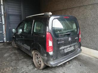 Vrakbiler auto Citroën Berlingo Berlingo Cinqspace, Multispace, MPV, 2008 / 2021 1.6 HDi 90 2012/11
