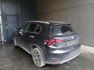 Vrakbiler auto Fiat Tipo Tipo (356H/357H), Hatchback, 2016 1.0 T3 12V 2022/7