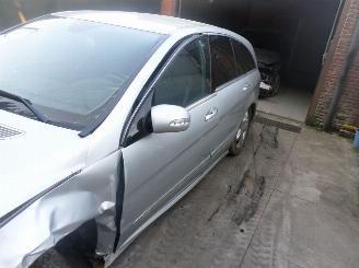 Purkuautot passenger cars Mercedes R-klasse 3200 diesel 2008/1