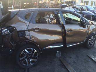 Salvage car Renault Captur  2016/1