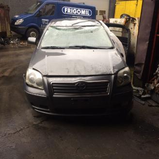 disassembly passenger cars Toyota Avensis  2004/9