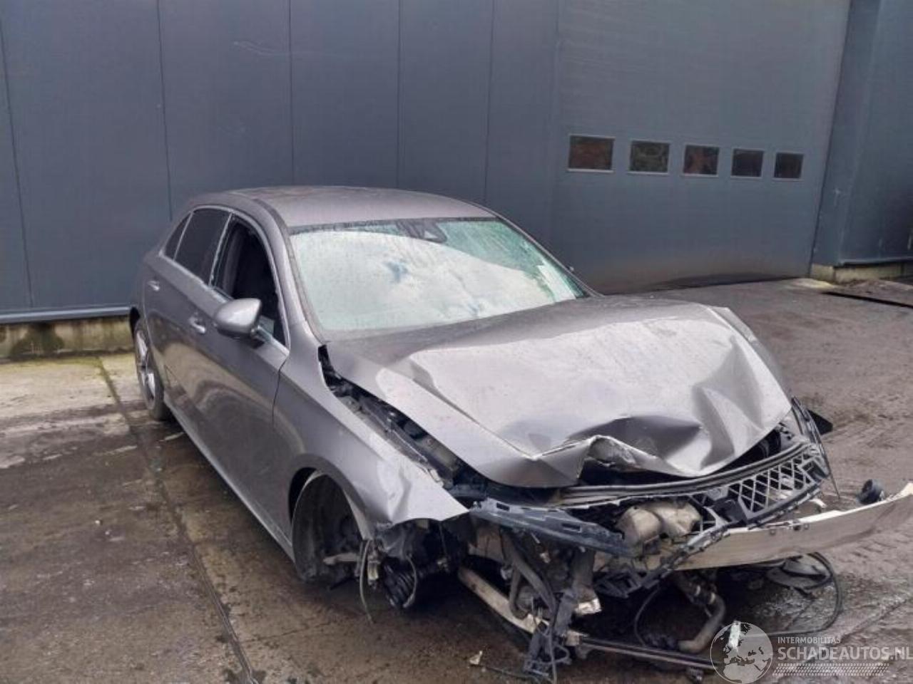 Mercedes A-klasse A (177.0), Hatchback, 2018 / 2026 1.3 A-180 Turbo 16V