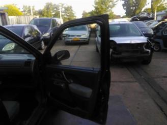 Suzuki Ignis Ignis (FH), Hatchback, 2000 / 2005 1.3 16V picture 33