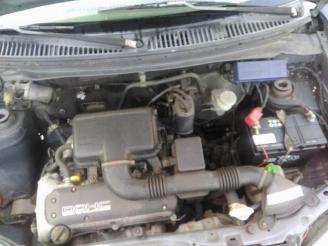 Suzuki Ignis Ignis (FH), Hatchback, 2000 / 2005 1.3 16V picture 7