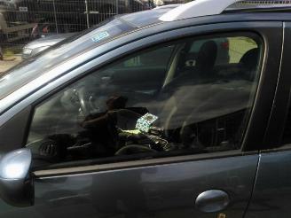 Peugeot 206 206 SW (2E/K), Combi, 2002 / 2007 1.4 HDi picture 24