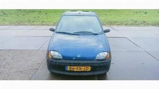 Vrakbiler auto Fiat Seicento Seicento (187), Hatchback, 1997 / 2010 1.1 SPI Hobby,Young 2000/5