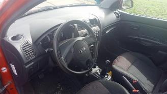 Kia Picanto Picanto (BA), Hatchback, 2004 / 2011 1.0 12V picture 9