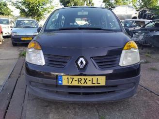 Vrakbiler auto Renault Modus Modus/Grand Modus (JP), MPV, 2004 / 2012 1.4 16V 2005/9