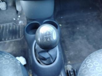 Toyota Yaris Yaris (P1), Hatchback, 1999 / 2005 1.0 16V VVT-i picture 14