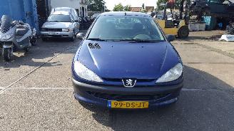 begagnad bil auto Peugeot 206 206 (2A/C/H/J/S) Hatchback 1.1 XN,XR (TU1JP(HFZ)) [44kW]  (09-1998/10-2005) 2000/1