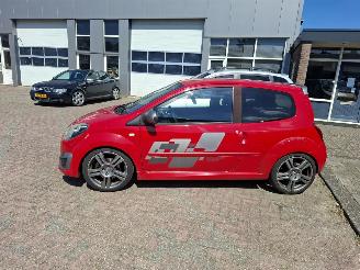 Renault Twingo UNIEK TWINGO RS 16 16V  NL AUTO picture 2