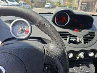 Renault Twingo UNIEK TWINGO RS 16 16V  NL AUTO picture 20