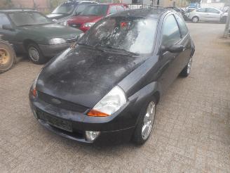 skadebil auto Ford 1.6 sportka sportka 2006/1