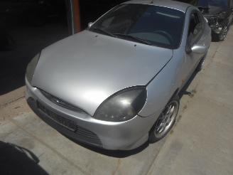 Vrakbiler auto Ford Puma  2000/1