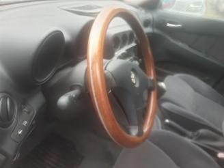 Alfa Romeo 156  picture 6