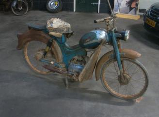 skadebil fiets Overige  malagutti klassieke bromfiets 1962/1