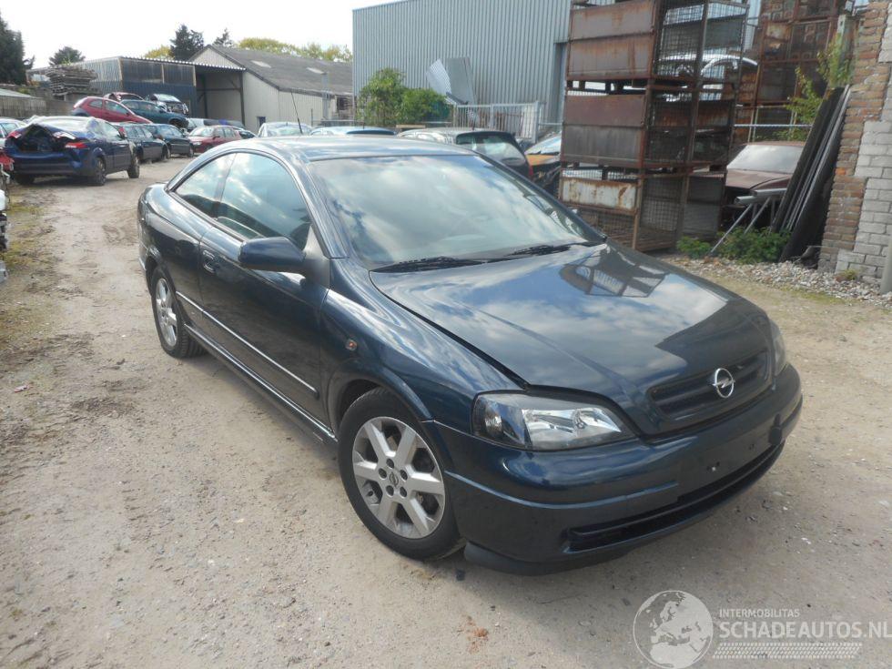 Opel Astra coupe