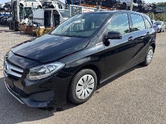 disassembly passenger cars Mercedes B-klasse  2015/1