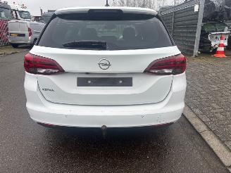 Opel Astra  picture 8