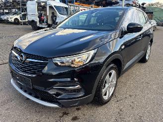 Vrakbiler auto Opel Grandland  2018/1