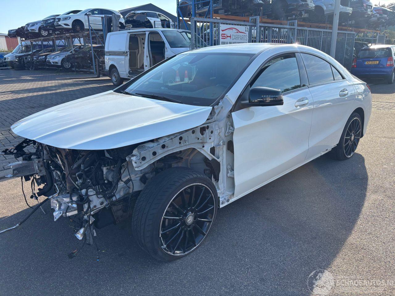 Mercedes Cla-klasse 