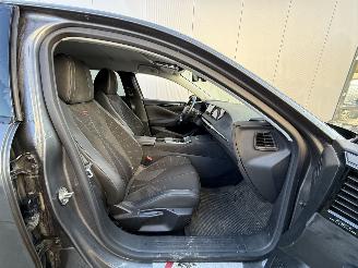 DS Automobiles DS 4 1.2 PureTech Performance Line  AUTOMAAT-NAVI-CAMERA-PDC picture 11