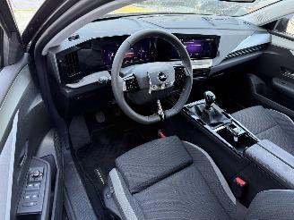 Opel Astra 1.2 Turbo Edition NAVI-PDC-CAMERA picture 3