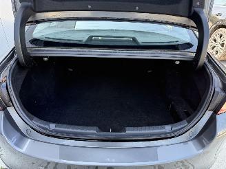 Mazda 3 2.0 e-SkyActiv-X M HYBRID 180 -NAVI-PDC-CLIMA picture 11