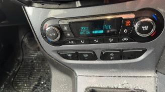 Ford Focus Focus 3 Wagon, Combi, 2010 / 2020 1.0 Ti-VCT EcoBoost 12V 125 picture 13