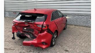 Kia Cee d Ceed (CDB5/CDBB), Hatchback 5-drs, 2018 1.0i T-GDi 12V picture 4