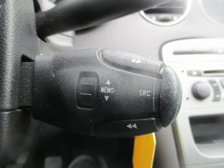 Peugeot 308 1.6 VTI STYLE CLIMA PANO picture 17