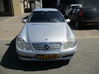 Mercedes C-klasse SPORTCOUPE 180 KOMPRESSOR picture 3