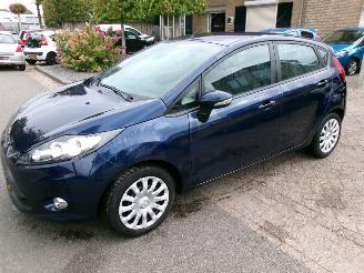Unfallwagen Ford Fiesta 1.25 TITANIUM 5 DEURS AIRCO 2012/9