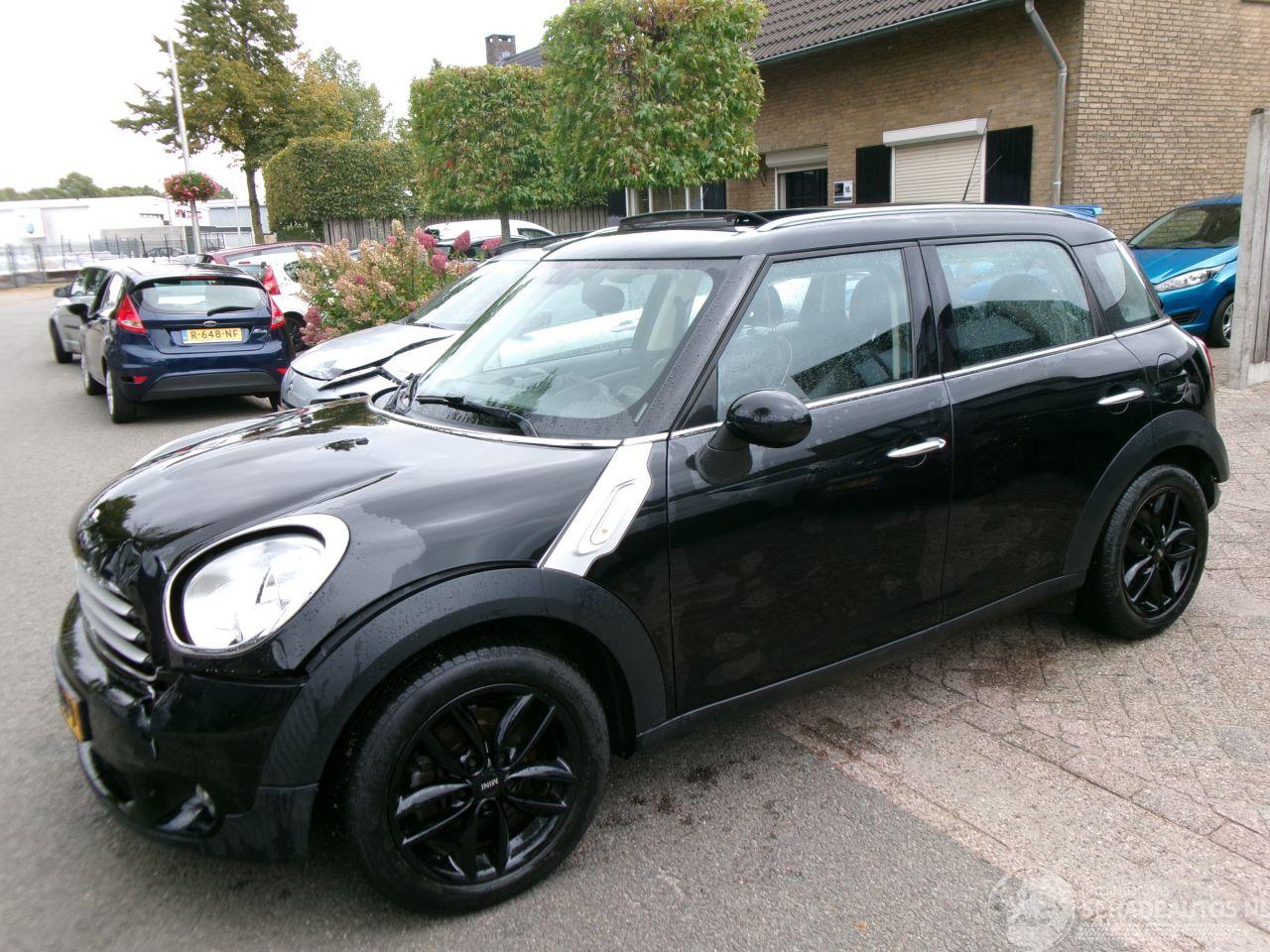 Mini Countryman 1.6 I COOPER EDITION CLIMA NAVI PANO LEDER
