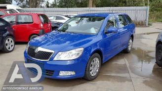 Salvage car Skoda Octavia Octavia Combi (1Z5), Combi 5-drs, 2004 / 2013 1.9 TDI 2009