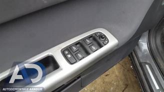 Volvo V-50 V50 (MW), Combi, 2003 / 2012 2.0 D 16V picture 12