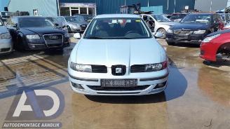 Seat Leon Leon (1M1), Hatchback 5-drs, 1999 / 2006 1.6 16V picture 2