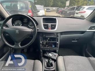 Peugeot 207 207/207+ (WA/WC/WM), Hatchback, 2006 / 2015 1.4 16V picture 15