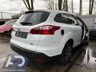 Coche siniestrado Ford Focus Focus 3 Wagon, Combi, 2010 / 2020 1.0 Ti-VCT EcoBoost 12V 100 2014