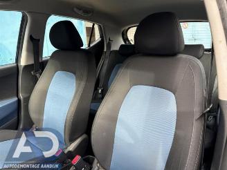 Hyundai I-10 i10 (B5), Hatchback, 2013 / 2019 1.0 12V picture 11