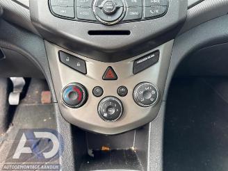 Chevrolet Aveo Aveo (300), Hatchback, 2006 / 2015 1.2 16V picture 16